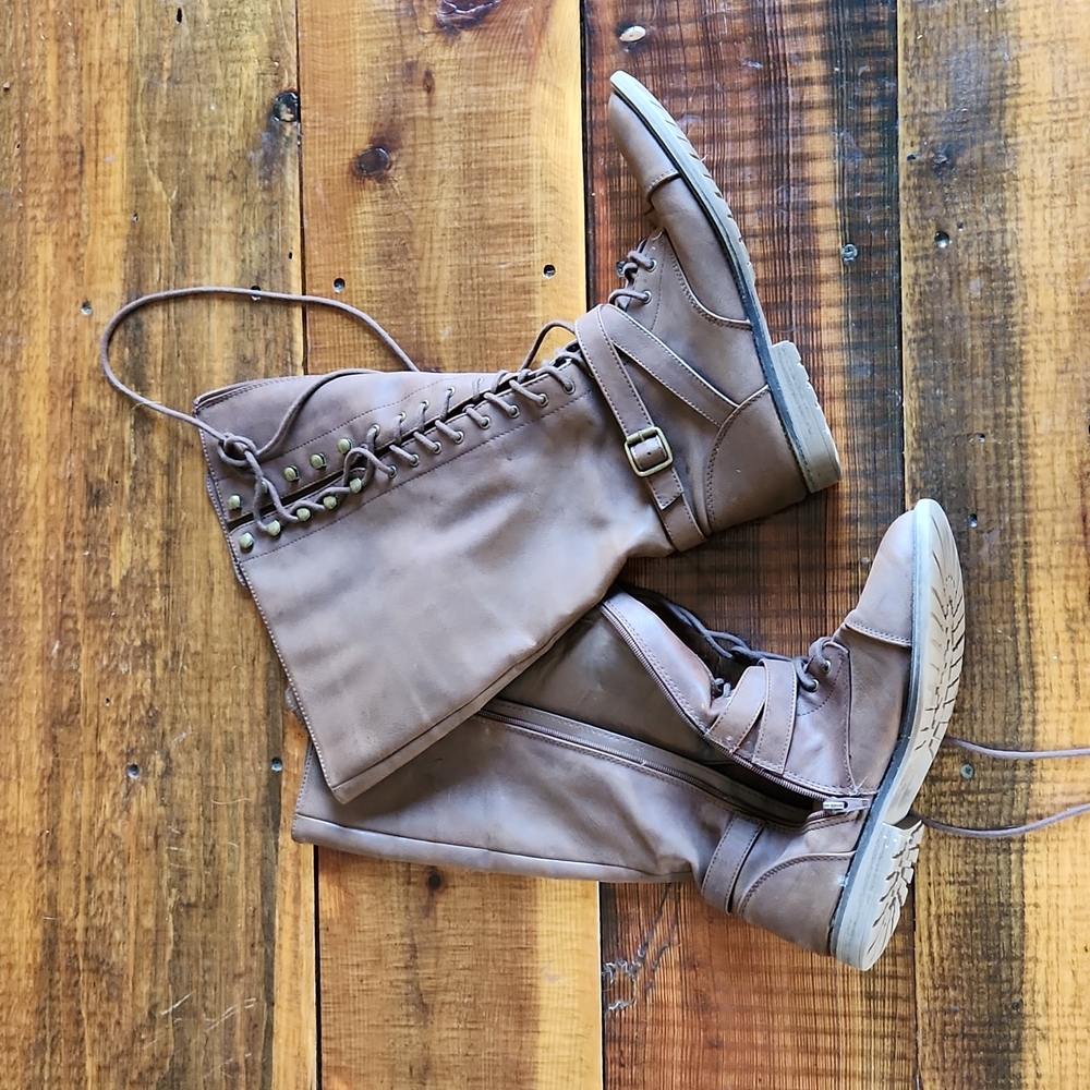 **LAST CHANCE** Target Brown Lace-up/Zip Boots